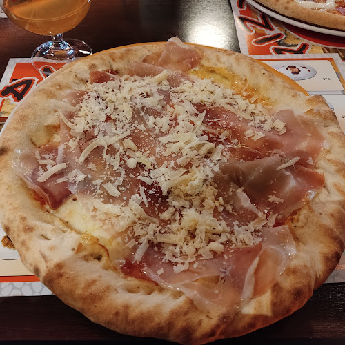 Comentarii opinii despre Pizza 33