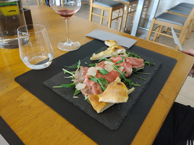 Plešivo, 38 - Goriška Brda, Slovenija, 5212 Dobrovo