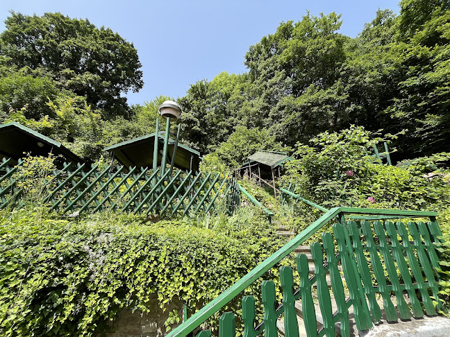 Gostilna Pri treh ribnikih - Gastronomija in gostinstvo