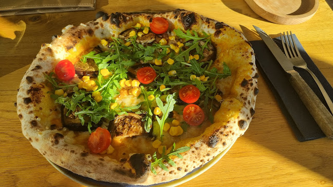 Pizzeria Fantom-Hiša Ančka