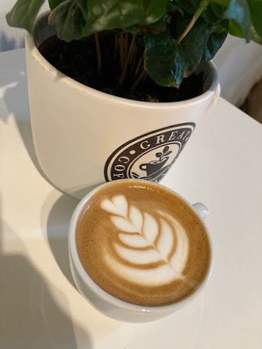 Kavarna Vanilia - Gastronomija in gostinstvo