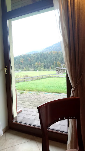 Opinii despre Slaščičarna Kala, B&B Kranjska Gora, Kristjan Čehajić s.p. în Kranjska Gora - Gastronomija in gostinstvo