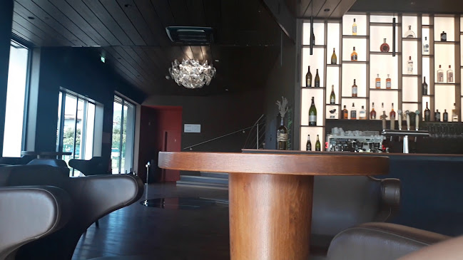 NOE Wine Bar & Restaurant