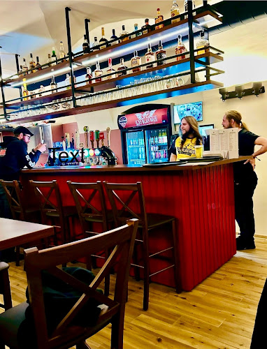 K TOWN coffee bar 한국카페 한국음식 - Gastronomija in gostinstvo