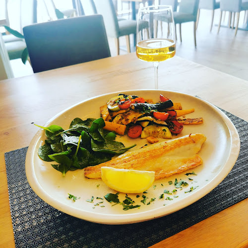 Cesta Zore Perello - Godina 2, 6000 Koper