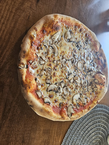 Pizzeria Lili - Orehova vas