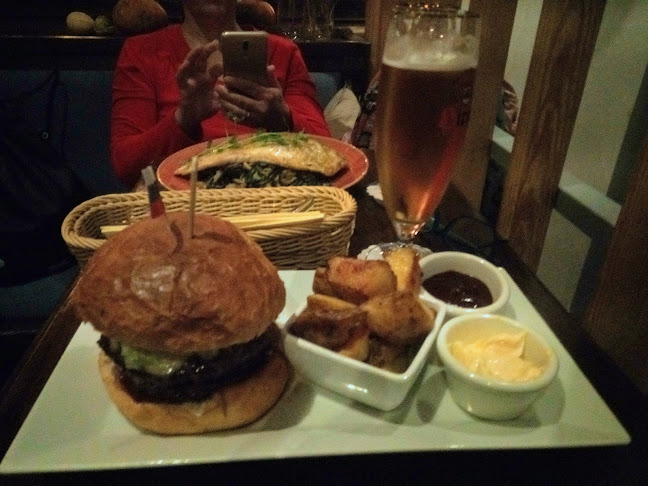 Špica Restavracija & Bar Bled - Gastronomija in gostinstvo