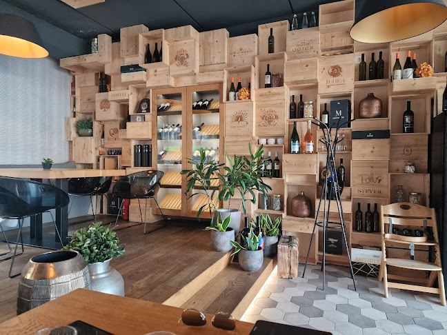 Savor bistro & wine bar - Gastronomija in gostinstvo