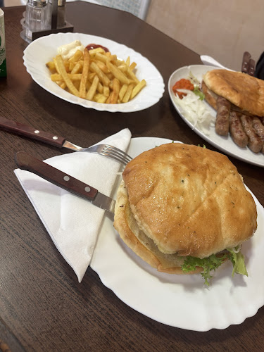 Opinii despre Okrepčevalnica Burek în Ljubljana - Gastronomija in gostinstvo