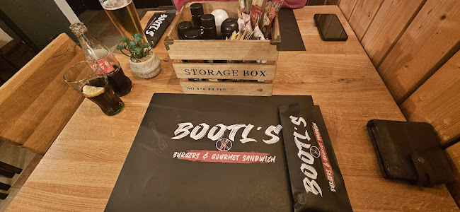 Comentarii opinii despre BOOTL’ S BURGERS & MORE