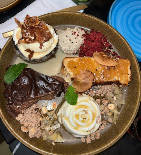 Gornji trg 15, 1000 Ljubljana