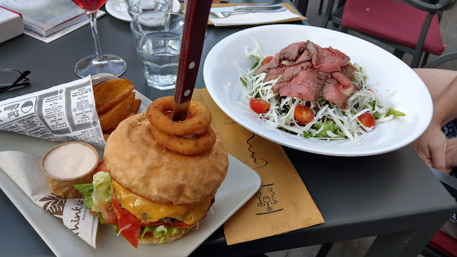 Dvorni Bar - Gastronomija in gostinstvo