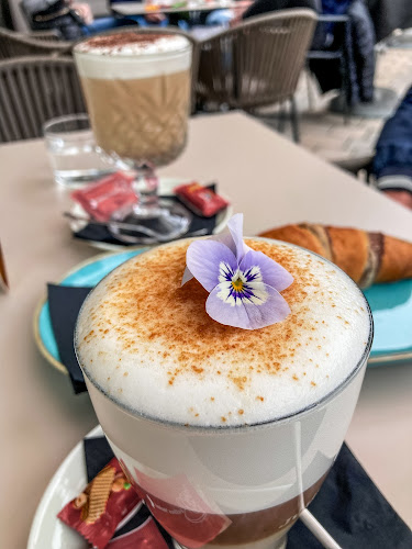 Kava bar "Plaza", Lidija Vrbnjak s.p. - Gastronomija in gostinstvo