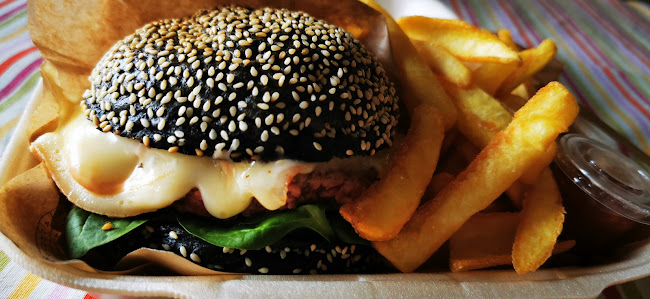 Comentarii opinii despre m burger