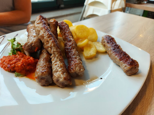 Partizanska c. 82, 6210 Sežana