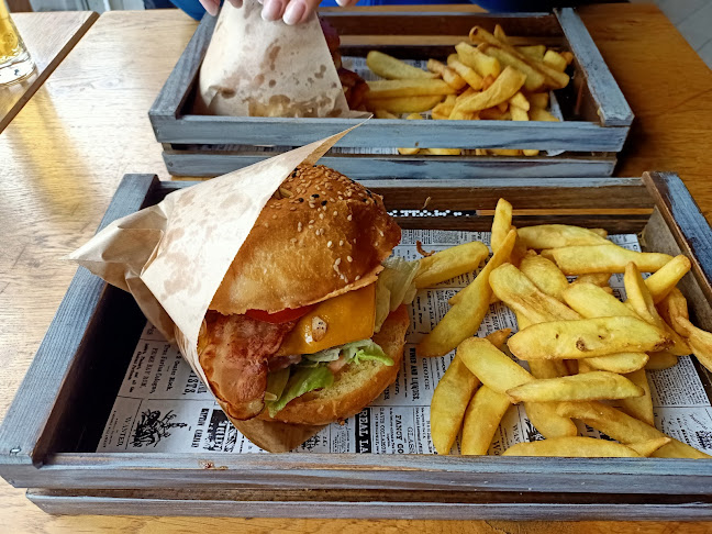 Burger&Pizza House Easy Beer - Koper