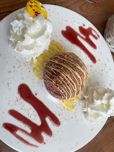 Pogačarjev trg 1, 1000 Ljubljana