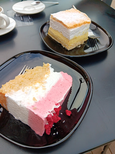 Comentarii opinii despre Tavci Kuhna & Ayatana deli