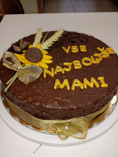 Aqua Roma - Gastronomija in gostinstvo