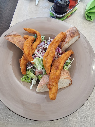 KAVARNA MLADA LIPA MARIBOR | sobe, prenočišča, predavalnica - Maribor