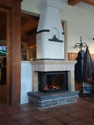 Opinii despre Dnevni bar pri Klobasarju Urška Košir s.p. în Ljubljana - Gastronomija in gostinstvo