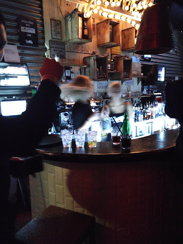 Opinii despre Bar 'Shooters' în Ljubljana - Gastronomija in gostinstvo