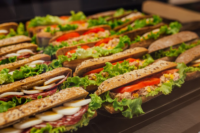 Opinii despre Market by the Lake în Bled - Gastronomija in gostinstvo