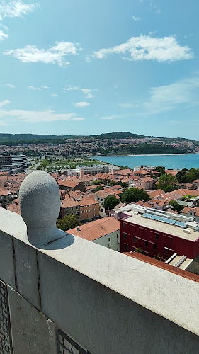 Ladja Podlanica Piran - Gastronomija in gostinstvo