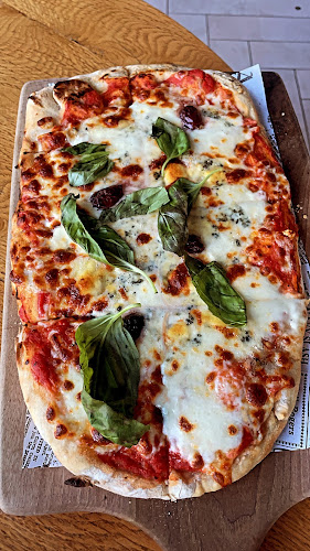 Burger&Pizza House Easy Beer