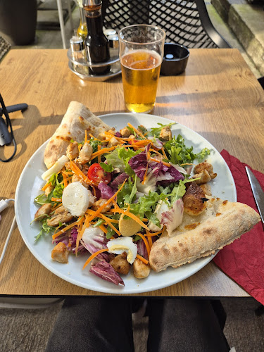 Opinii despre Utrip - bar bistro kavarna în Ljubljana - Gastronomija in gostinstvo