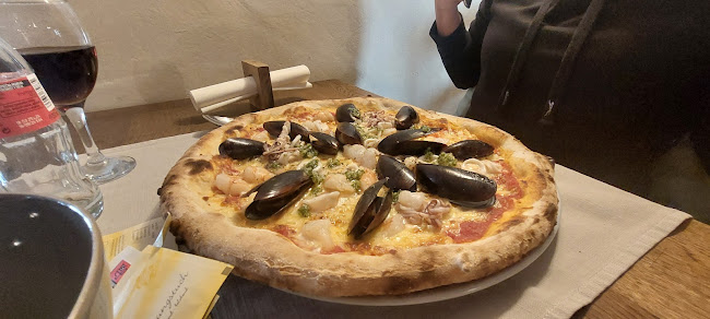 Opinii despre KAŠČA MRLAČNIK, Gostilna, Picerija, Špageterija în Brezovica pri Ljubljani - Gastronomija in gostinstvo