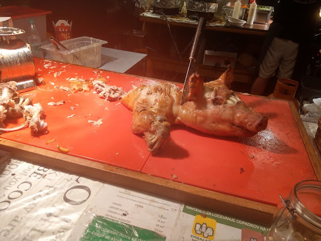 Opinii despre Odprta Kuhna în Ljubljana - Gastronomija in gostinstvo