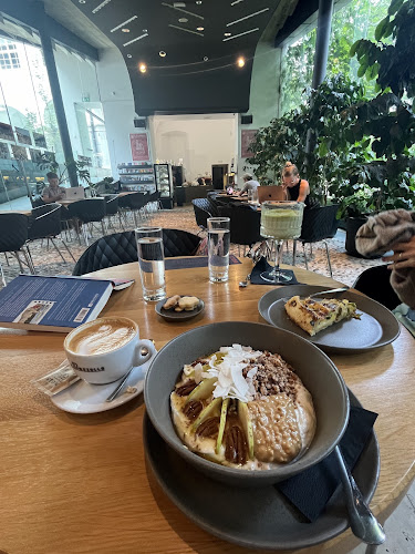 STOW COFFEE - Gastronomija in gostinstvo