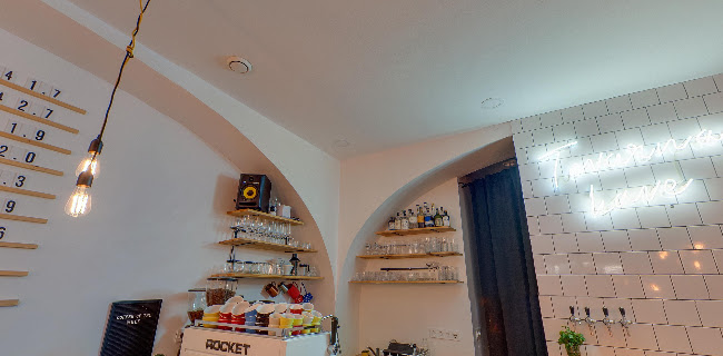 Ulica 10. oktobra 1, 2000 Maribor