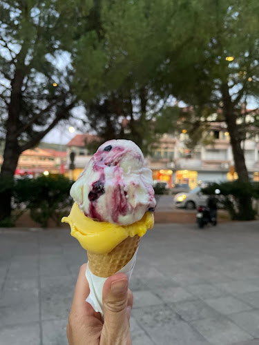 Sladoledarna Balonček (Gelateria, Ice Cream Shop) - Izola