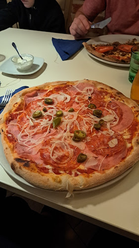 Gostilna - Pizzeria Nona - Gastronomija in gostinstvo