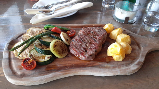 Gostilna Manjada... pu naše