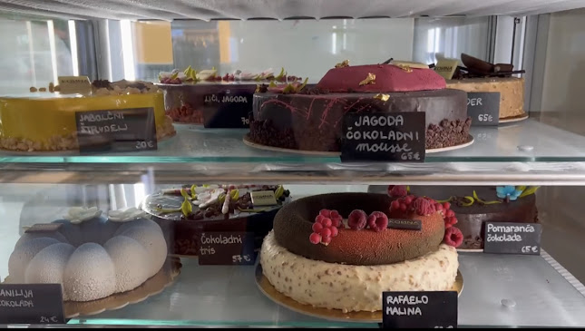 Opinii despre KONNA ice cream & cakes Kreativna slasčičarna d.o.o. în Kozina - Gastronomija in gostinstvo