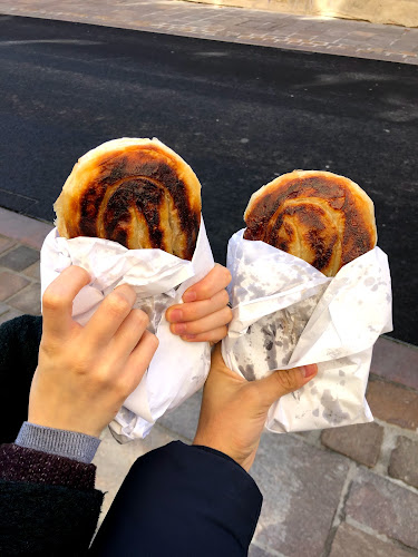 Poljanska cesta 7, 1000 Ljubljana