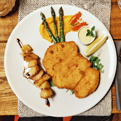 Madonca Gostišče - Rooms & Restaurant