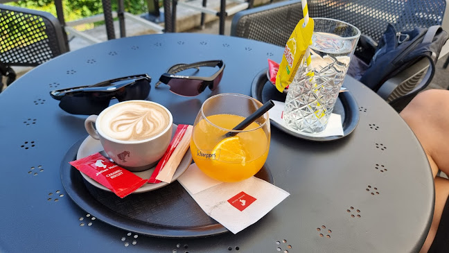 Opinii despre Kavarna Bar Borza, Urban Kolman s.p. în Sveta Ana v Slovenskih goricah - Gastronomija in gostinstvo