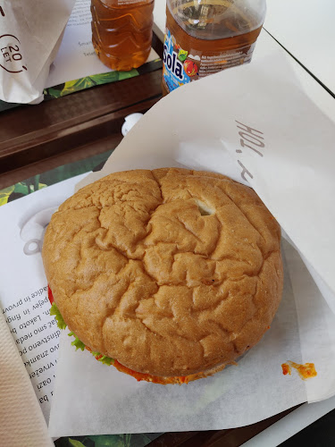 Celovška cesta 25, 1000 Ljubljana