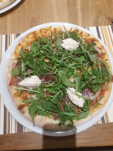 Comentarii opinii despre Gostilnica Slatnik Klavdija Luzar s.p.