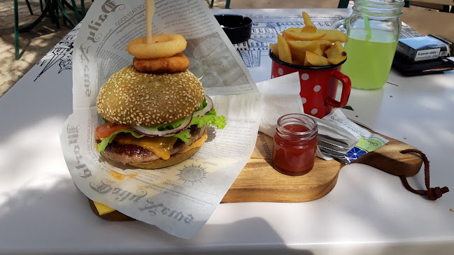 Pr' Nini - Gastronomija in gostinstvo