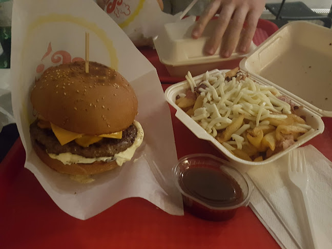 Okrepčevalnica Šiš - Gastronomija in gostinstvo