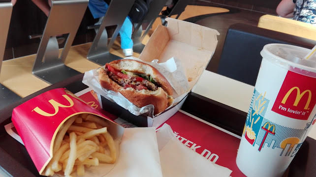 Opinii despre McDonald's în Ljubljana - Gastronomija in gostinstvo