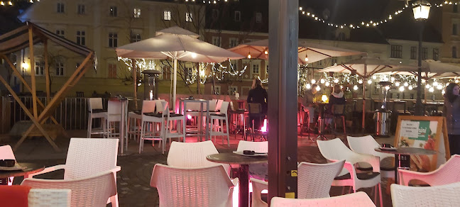 Cankarjevo nabrežje 15, 1000 Ljubljana