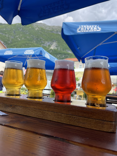 Trg golobarskih žrtev 46, 5230 Bovec