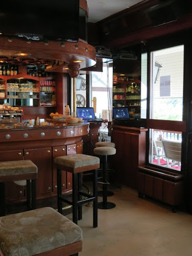 Comentarii opinii despre MAX bar Jesenice (Gostinstvo Nataša Rozman Mulej s.p.)