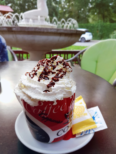 Okrepčevalnica bar fontana Julija Petek s.p.